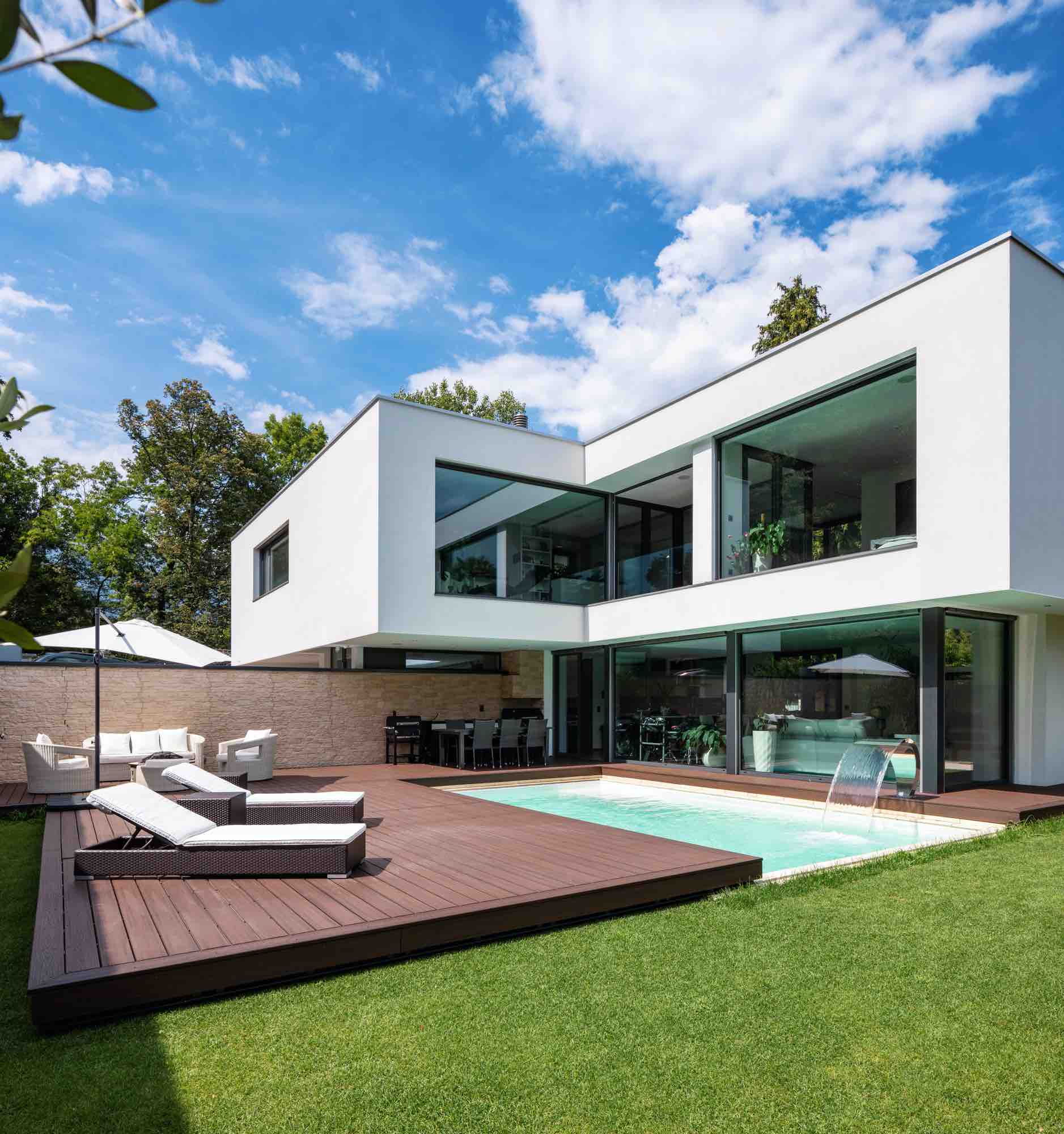 Faire une terrasse en composite à Saint-Germain-en-Laye (78100)